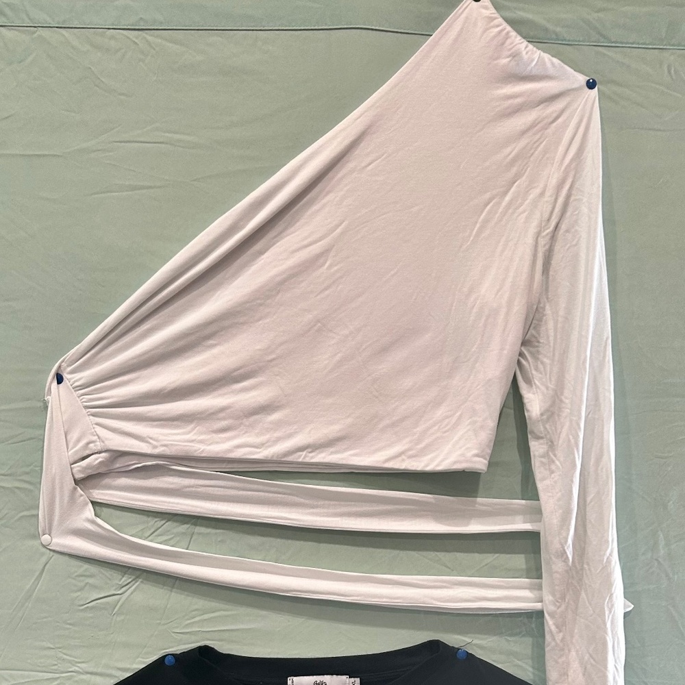 Black and White Top bundle
